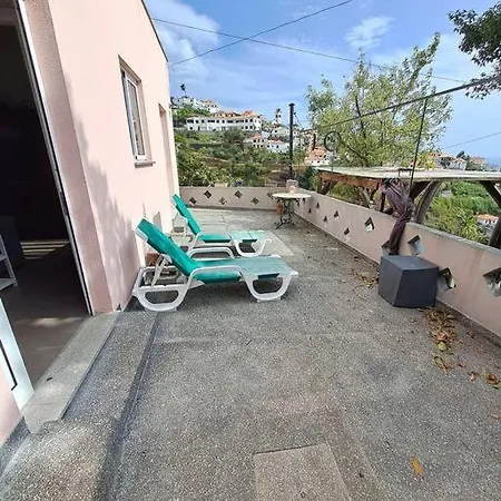 Granny House Madeira Nyaraló *