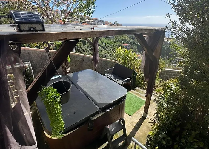 Granny House Madeira Hébergement de vacances