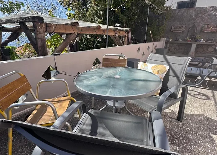 Granny House Madeira Hébergement de vacances